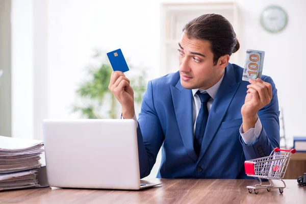 Young male businessman in ecommerce concept — Stock Photo, Image