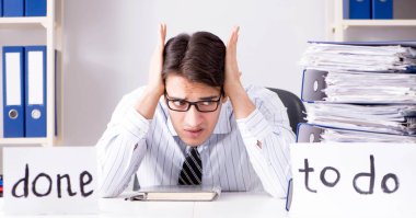 İşadamı yapılacaklar listesini teslim edemiyor