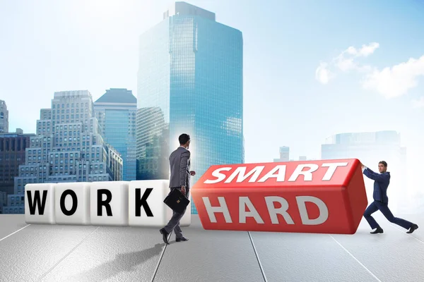 Concept of working smart not hard — Stock Photo, Image