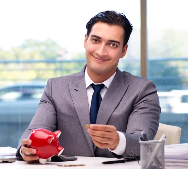 O empresário falido quebrou com o banco porquinho — Fotografia de Stock