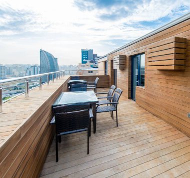 Teras kafe en üst katta.