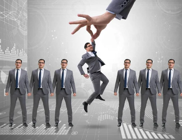 Özenle seçilmiş çalışanın işe alım konsepti