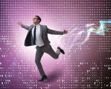 İş adamı dijital başarılara doğru koşuyor