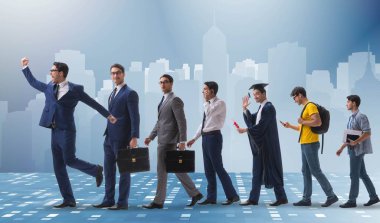 Erkeklerin aşamalarda ilerlediği iş konsepti