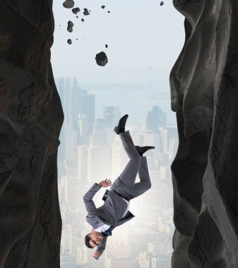 İş adamı iş dünyasındaki zorlukların üstesinden geliyor