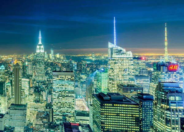 New York - 20. DEZEMBER 2013: Blick auf Lower Manhattan im Dezember — Stockfoto