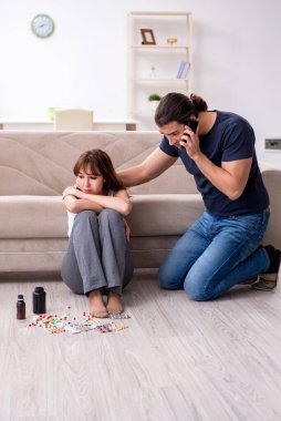 Aile çatışması sonrası intihar eden genç bir kadın.