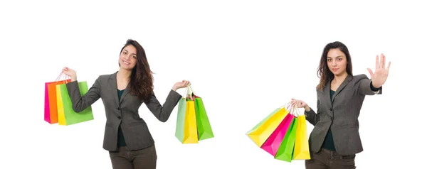 白い上に隔離されたショッピングバッグと魅力的な女性 — ストック写真