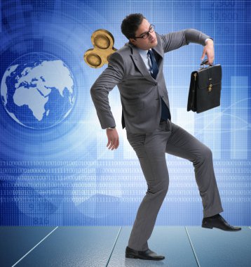 Çalışkan konseptte kilit rolü olan bir iş adamı.