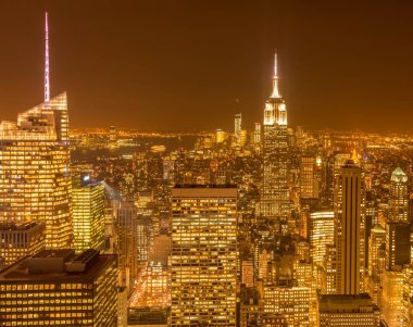 Günbatımında New York Manhattan 'ın gece manzarası
