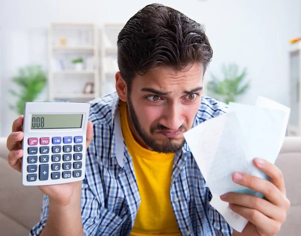 Man angry at bills he needs to pay — Stock Photo, Image