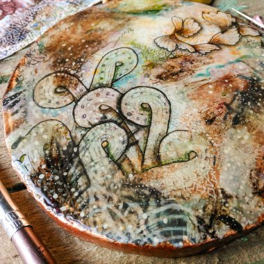 Bardakta el yapımı.