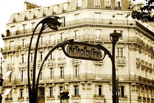 Vue Urbaine Typique Autour Des Bâtiments Historiques Entrée Métro — Photo