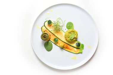 püre sebze ile kabak şeritler