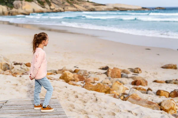 Back View Adorable Little Girl Enjoying Landscape Beautiful Llandudno Beach — Stock fotografie