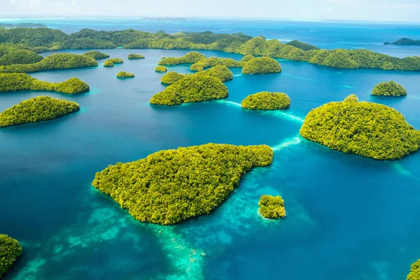 Hermosa Vista Las Islas Tropicales Palaos Océano Pacífico Desde Arriba —  Fotos de Stock