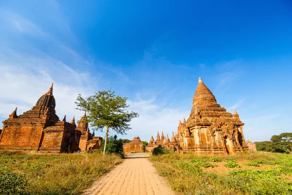 Ohromující Krajina Pohled Tisíce Historických Buddhistických Pagod Stúp Bagan Myanmar — Stock fotografie