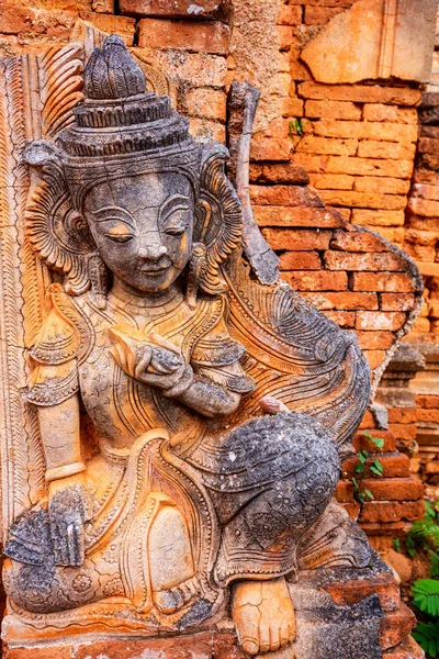 Närbild Detaljer För Shwe Indein Pagoda Nära Sjön Inle Myanmar — Stockfoto