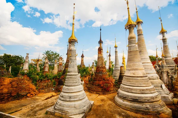 Παγόδα Shwe Indein Hundrets Των Αιώνες Παλιά Stupas Κοντά Inle — Φωτογραφία Αρχείου