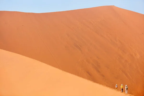 Sossusvlei Namibya Ünlü Kırmızı Kumul Big Daddy Tırmanma Anne Iki — Stok fotoğraf