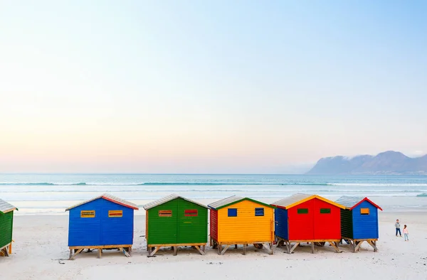 Híres Színes Kunyhók Muizenberg Strand Közelében Fokváros Dél Afrikában — Stock Fotó