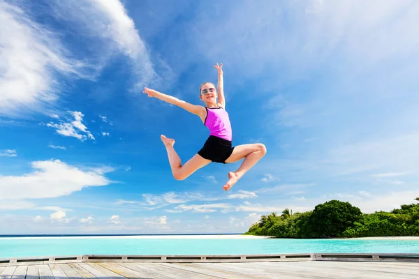 Happy Girl Jumping Tropical Beach Having Lot Fun Summer Vacation — Stock Photo, Image