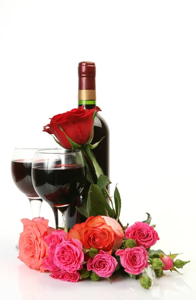 Blühende Rosen Und Wein — Stockfoto