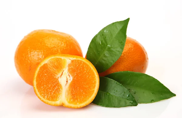 Ripe Cut Tangerines White Background — Stock Photo, Image