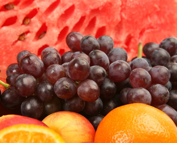 Sağlıklı beslenme için olgunlaşmış meyve — Stok fotoğraf