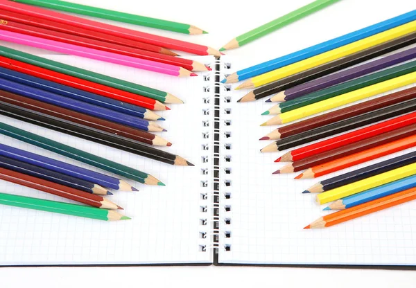 Crayons Couleur Pour Dessin Cahier — Photo