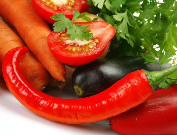Verduras maduras para una alimentación saludable —  Fotos de Stock
