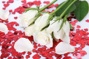 gül buketi ve dekoratif glitter