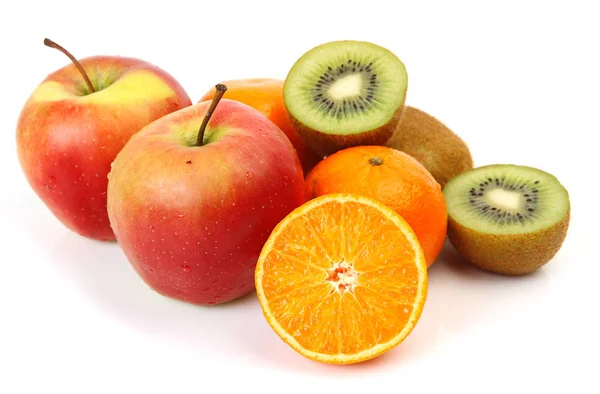 Édes Érett Gyümölcsök Egészséges Táplálkozért Fehér Alapon — Stock Fotó