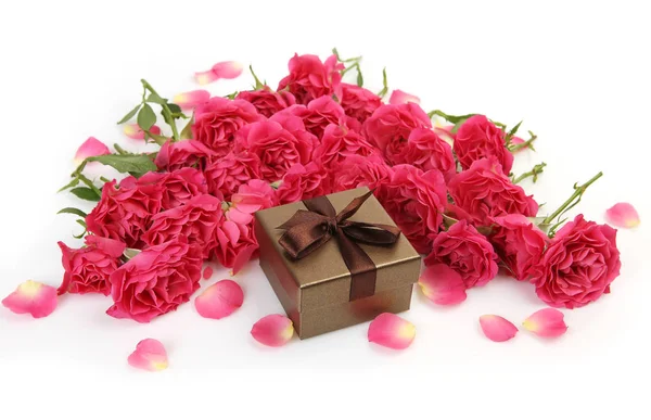 Scatola Con Fiocco Rose Rosa — Foto Stock