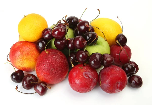 Rijp Fruit Voor Gezond Eten Appels Pruimen Sinaasappelen Kersen — Stockfoto