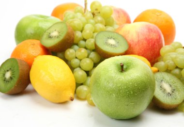 sağlıklı bir diyet için olgun meyveler