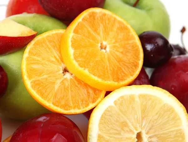 Reife Aufgeschnittene Früchte Und Beeren Einer Kirsche — Stockfoto