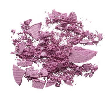 Ezilmiş doku yavaşça pembe göz gölge beyaz arka plan üzerinde izole. Makro doku kırık krem pembe toz beyaz arka plan üzerinde