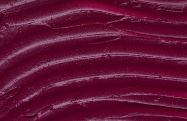 Mat ruj beyaz arka plan üzerinde izole kırmızı makyaj smear. Beyaz arka plan üzerinde izole kırmızı krem ruj doku