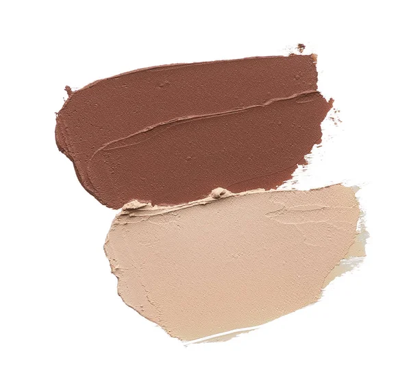 Ljus Beige Och Bruna Smink Utstryk Krämig Foundation Isolerad Vit — Stockfoto