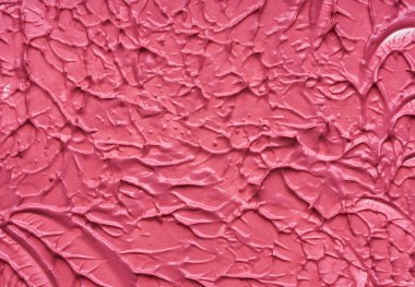 Hafifçe pembe darbeler ve dudak parlatıcı doku