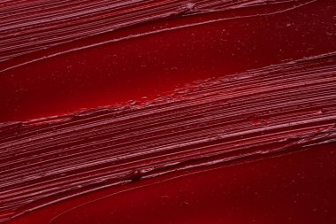 Yayma ve doku kırmızı ruj veya akrilik boya beyaz arka plan üzerinde izole.