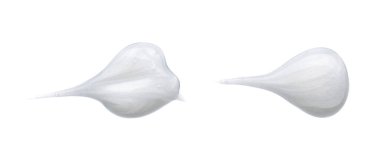 Beyaz arka planda izole edilen inci beyaz smear ve yüz kremi veya akrilik boya dokusu