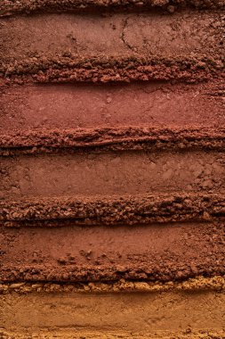 Beyaz arka planda izole trendy tonlarında göz farlarının kırık dokusu