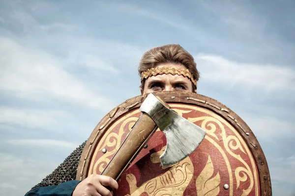 Viking Meisje Krijger Met Bijl Hand Vechter — Stockfoto