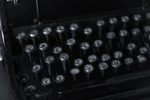 Закрыть Фотографию Старой Пишущей Машинкой — стоковое фото