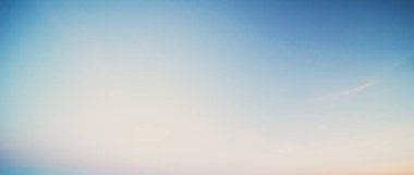 Renkli gökyüzü ve gün doğumu