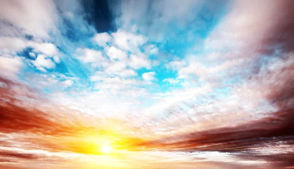 Zonsopgang zomer hemel panorama — Stockfoto