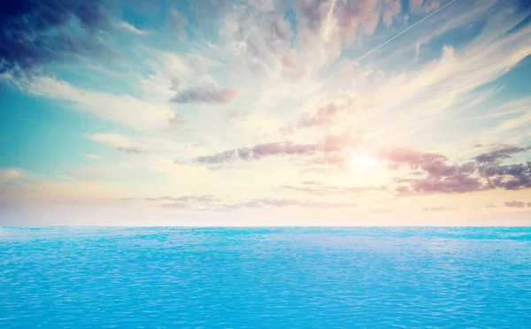 Cielo nuvole paesaggio marino — Foto Stock