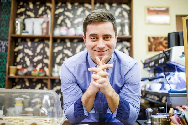 Image of barista man in cafe on background of coffee machine — Stock Photo, Image